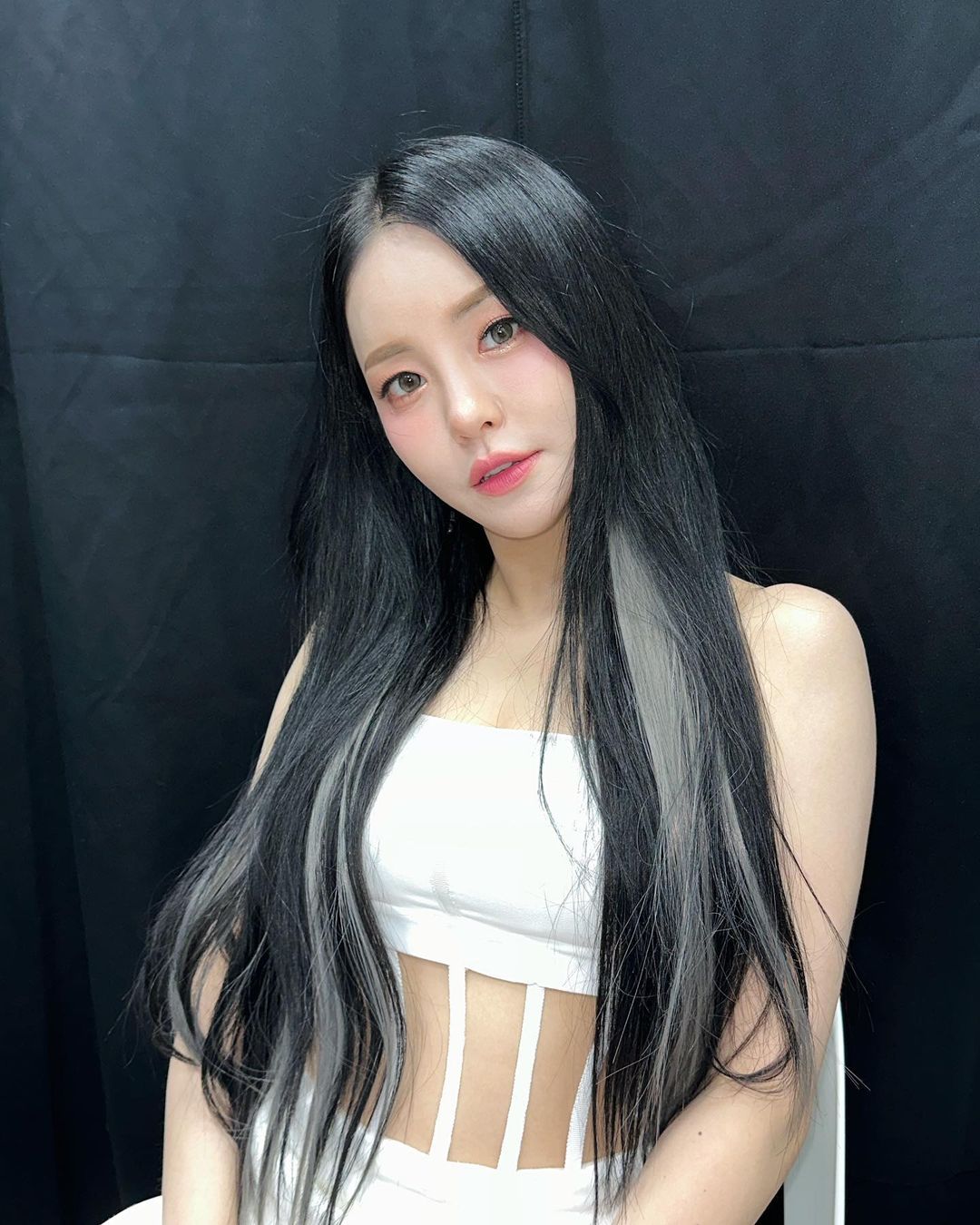 Brave Girls 人間傑尼龜死會了！屢被爆曖昧大 11 歲男星不承認　不到 2 個月速改口　