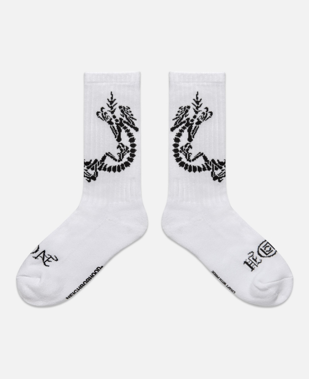 「龍抓牛王」太狂暴！冠希哥重磅力作 CLOT x NEIGHBORHOOD 全新聯乘系列登場