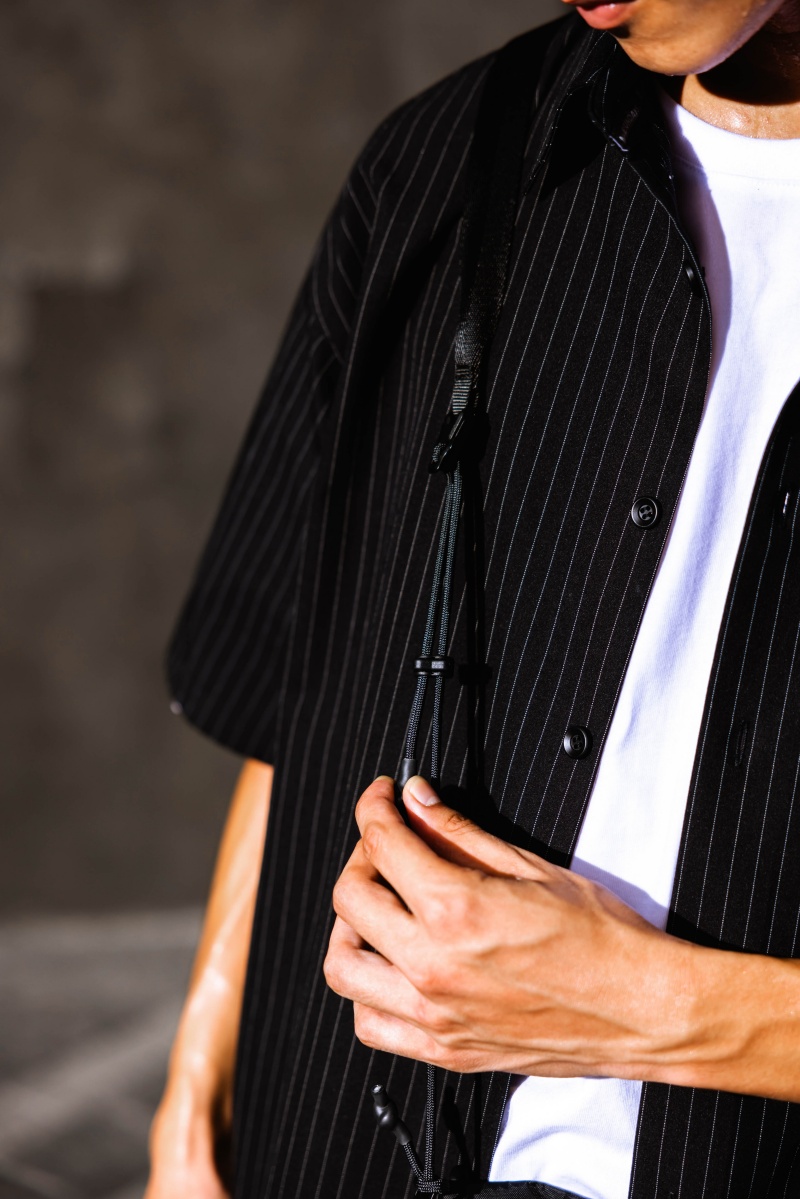 戶外與機能人氣品牌首次攜手！NICESUNDAYS x SEALSON 聯乘日常機能包款重磅登場