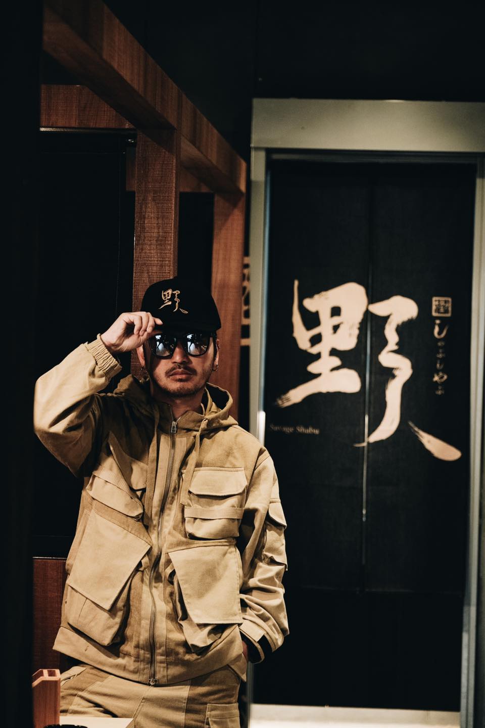 丁特吃野人火鍋狂批「花 1690 元吃和牛簡直找罪受！」 KID 緊急介入處理