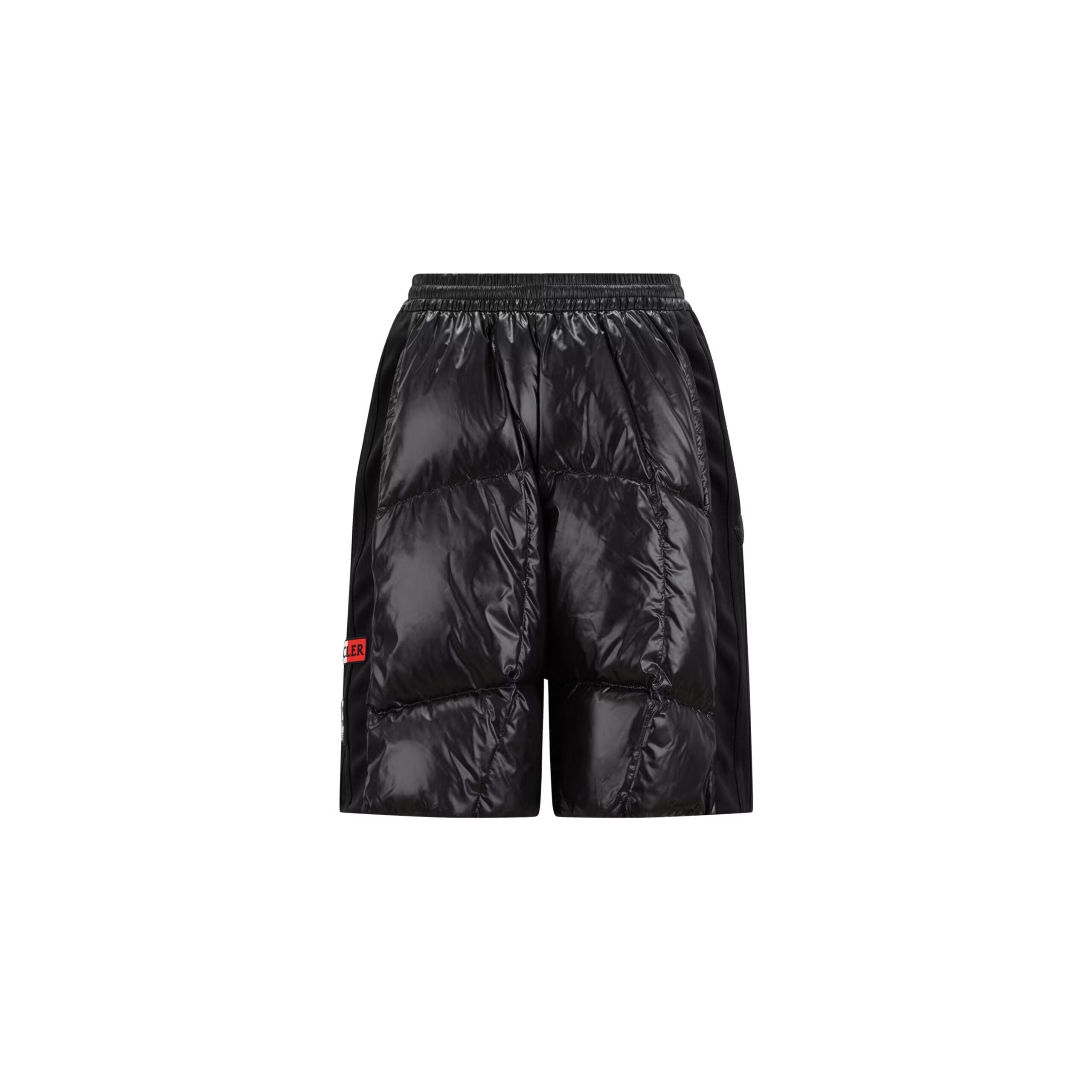 年度重磅！Moncler x adidas Originals 聯名系列正式登場，整套上身絕對潮到掉渣