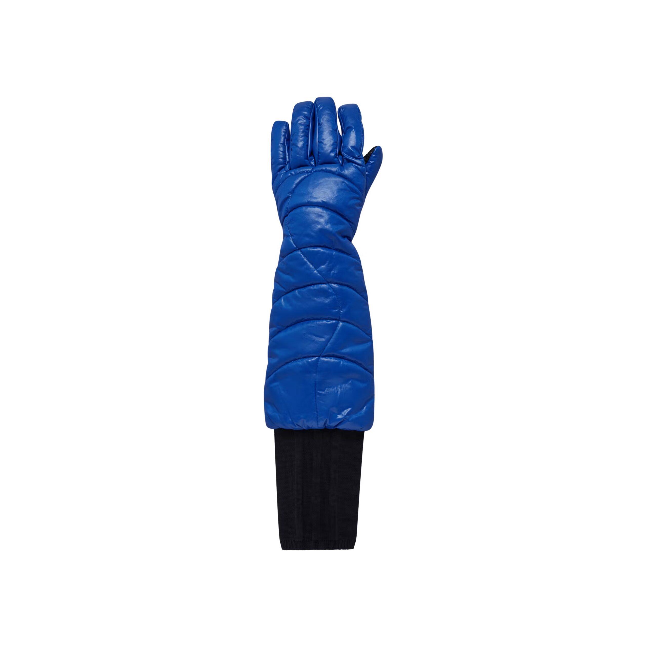 年度重磅！Moncler x adidas Originals 聯名系列正式登場，整套上身絕對潮到掉渣