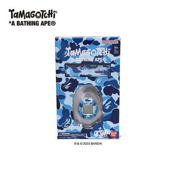 人氣比肩 fragment ，A BATHING APE x BANDAI「電子寵物機」迷彩版本即將發布