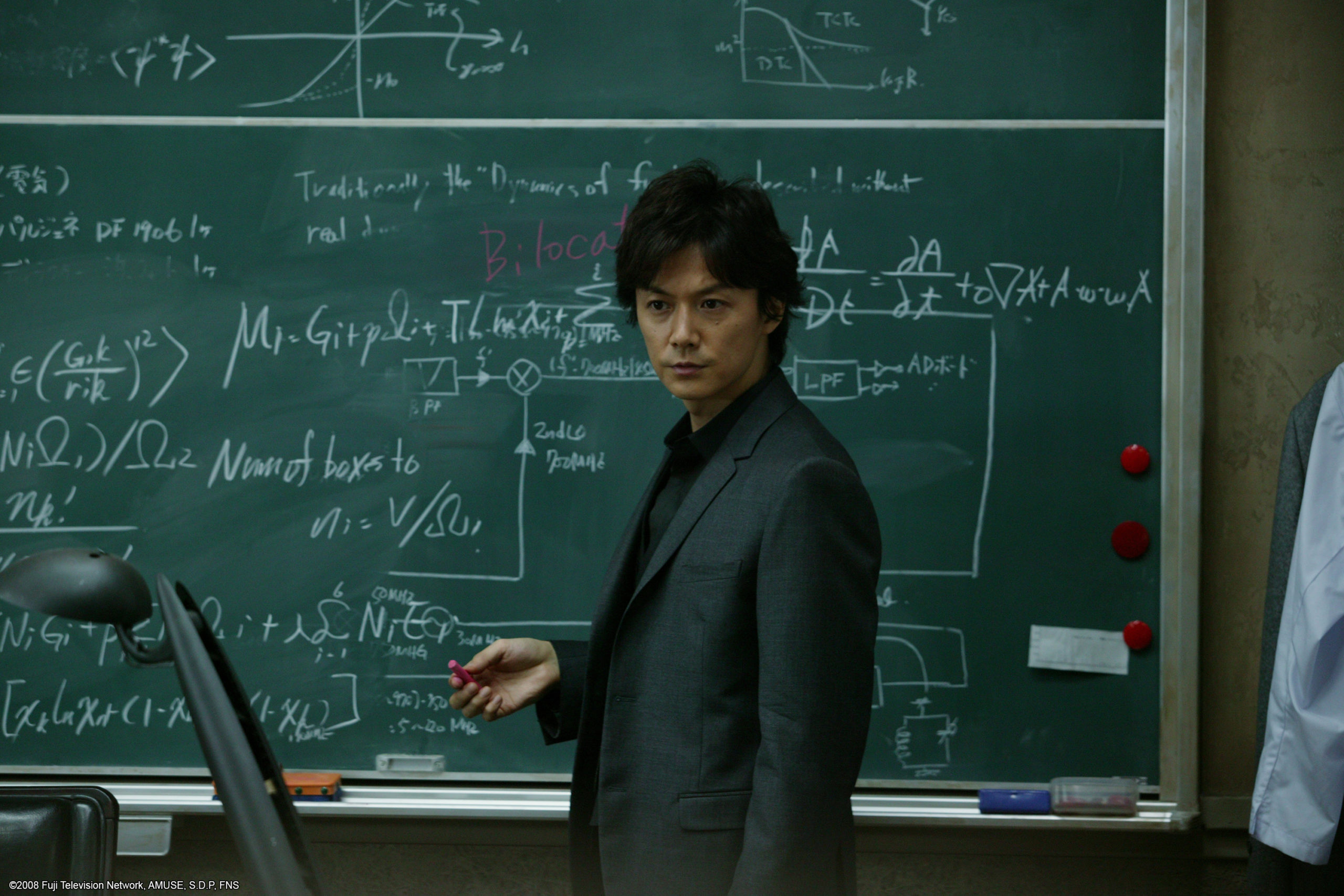 AXN 頻道 10 月美日影劇精彩齊發！《CSI犯罪現場：賭城》、日本推理神作《破案天才伽利略》雙強獻映！