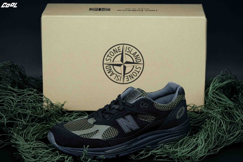 Stone Island x New Balance 991v2