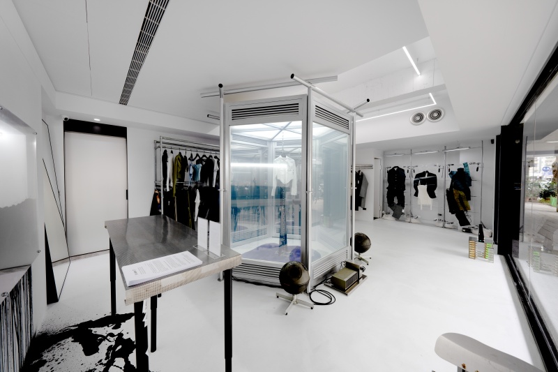 民生社區必逛點 +1 ！全新時尚選品 De sidere7.1 實體概念店開幕，以「Future Luxury」為核心打造未來展間 ！