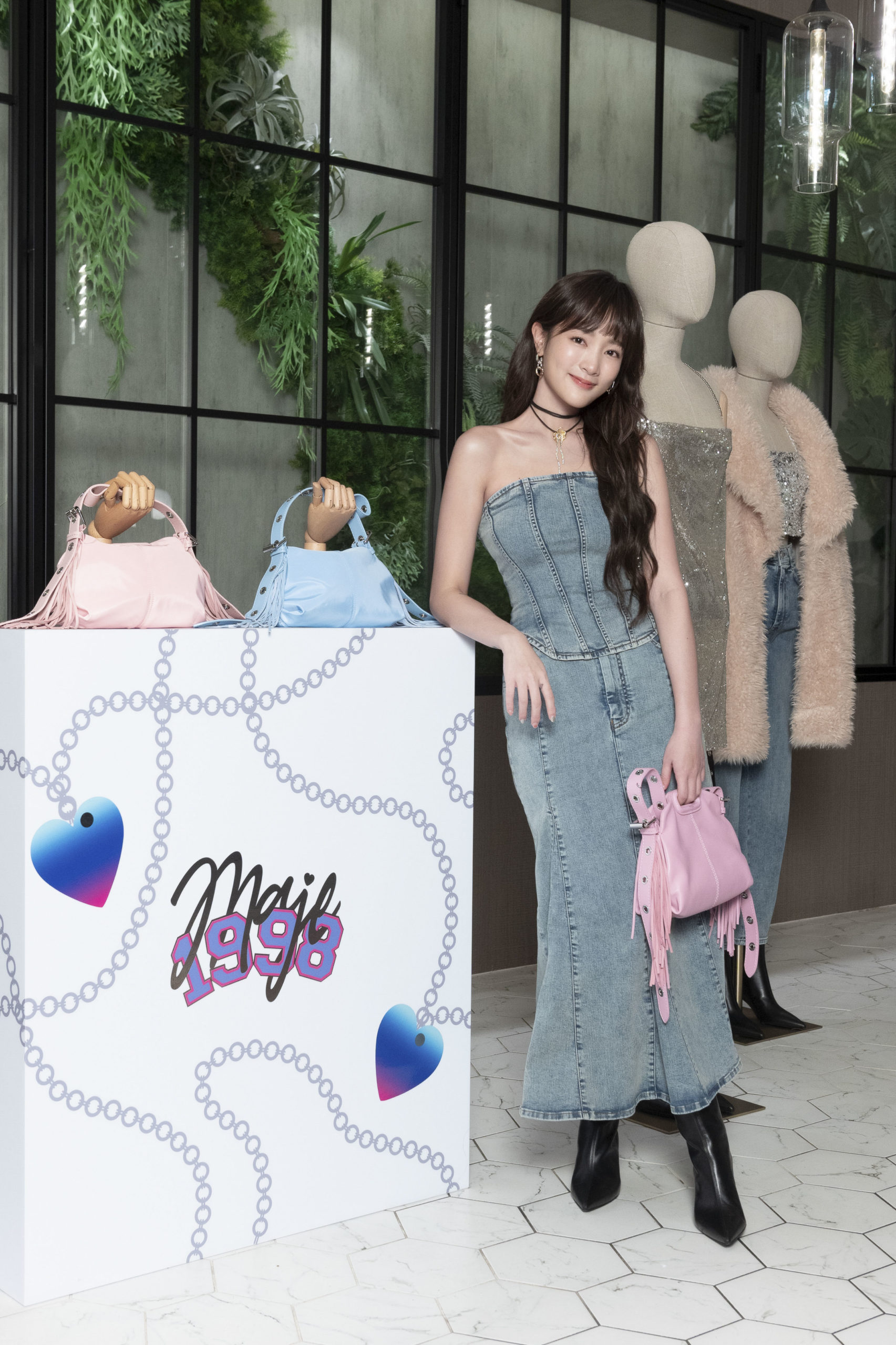 王淨穿給你看！maje 推出限量系列，慶祝品牌成立 25 週年！