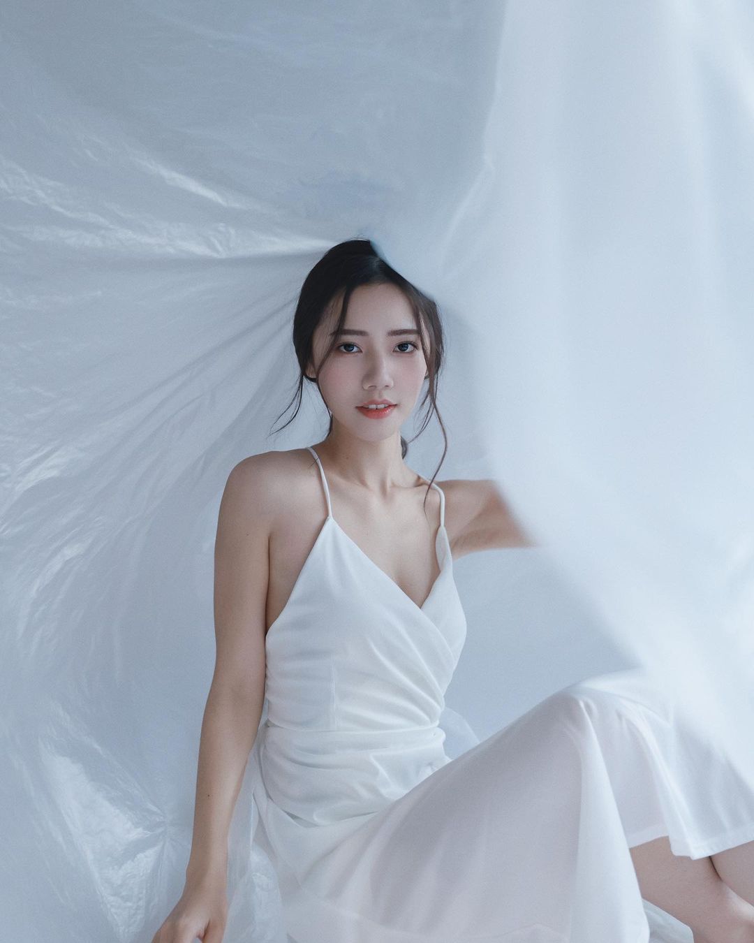 中信啦啦隊新練習生超正！21 歲夏蕾《菱格世代》冠軍女團出身，同台女神冼迪琦粉絲嗨炸！