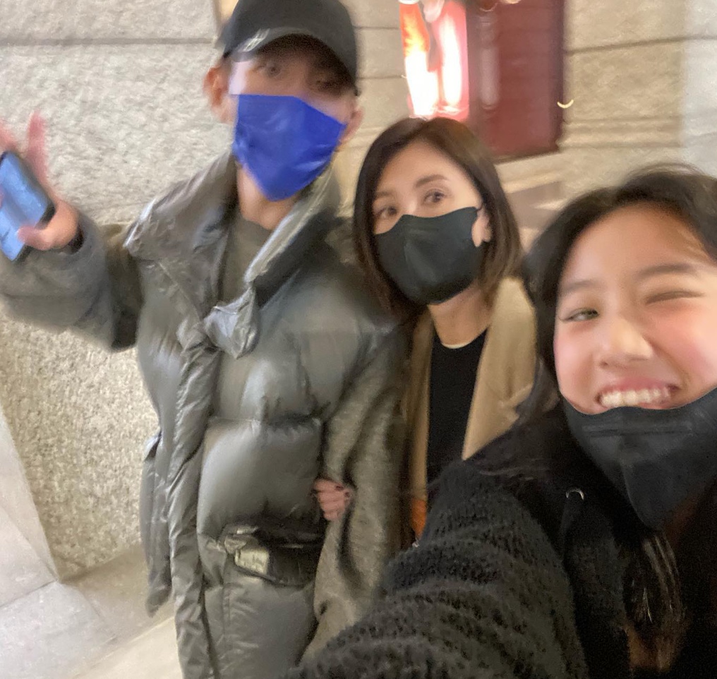 梧桐妹長大後越來越辣！公開新照成「異瞳貓貓」獲粉大讚最美星二代