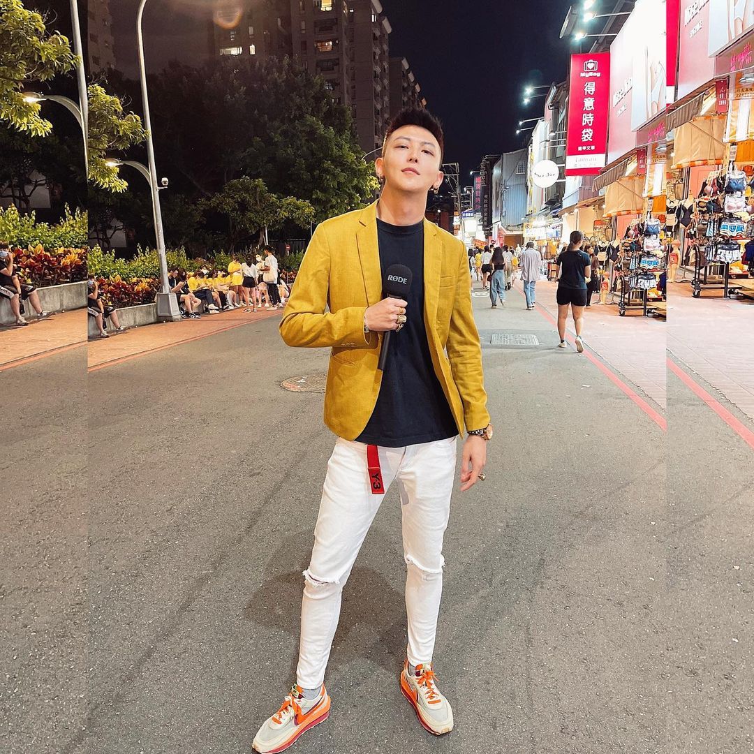 小哥哥艾理找到「異父異母」兄弟？撞臉黃子韜首度合影　粉酸下架還要拍片釣出本人親回