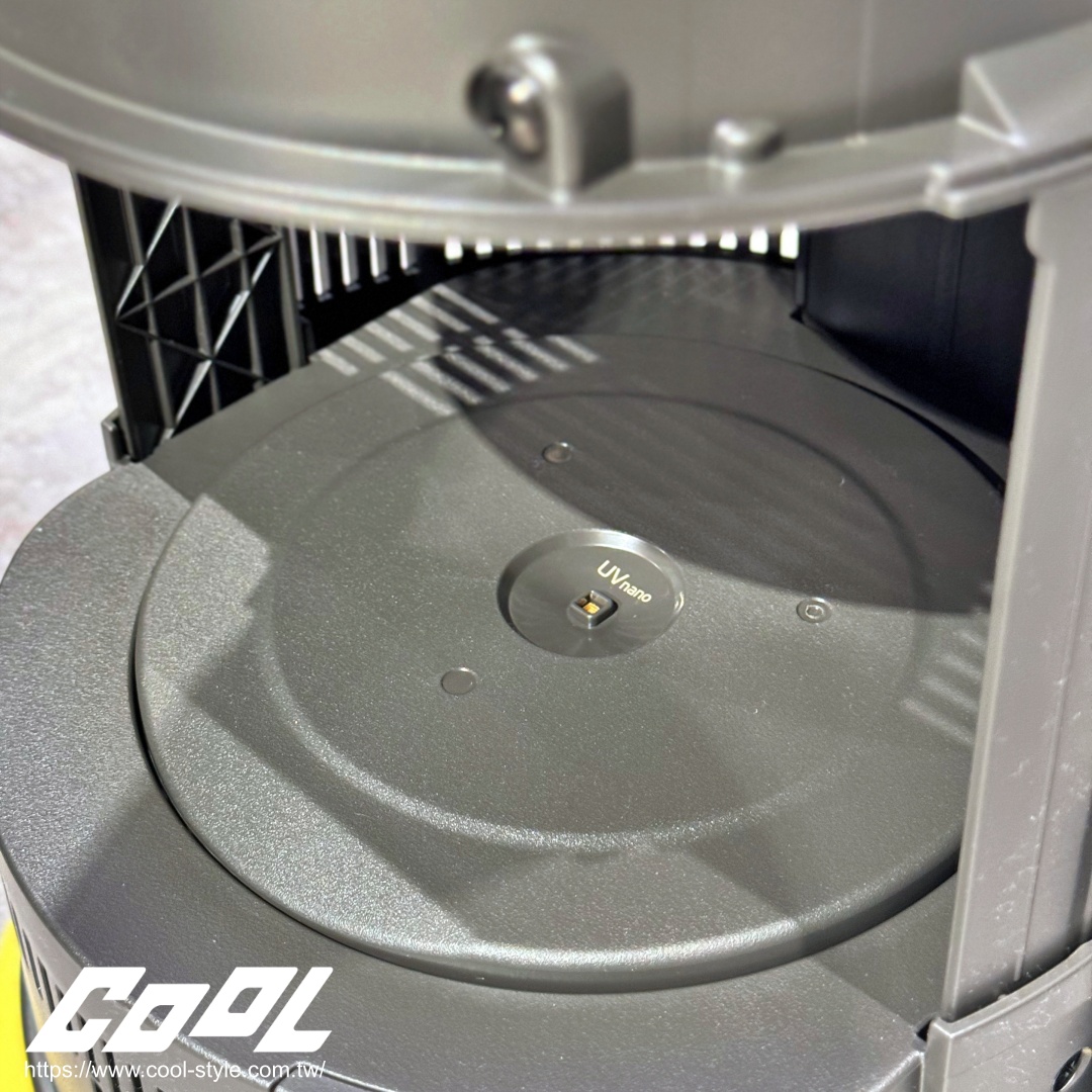 韓系減法美學！LG PuriCare™ AeroFurniture 首創空氣清淨機+茶几「一機抵四機」顏值與實力並存