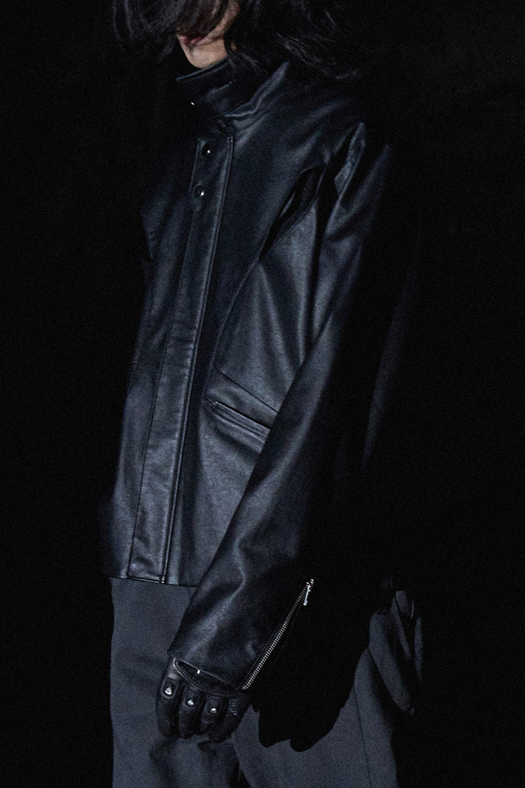 外面有點冷的時候，就該來一件吧！EQUALNEAR 2023 秋冬系列 LOOKBOOK 正式發佈！