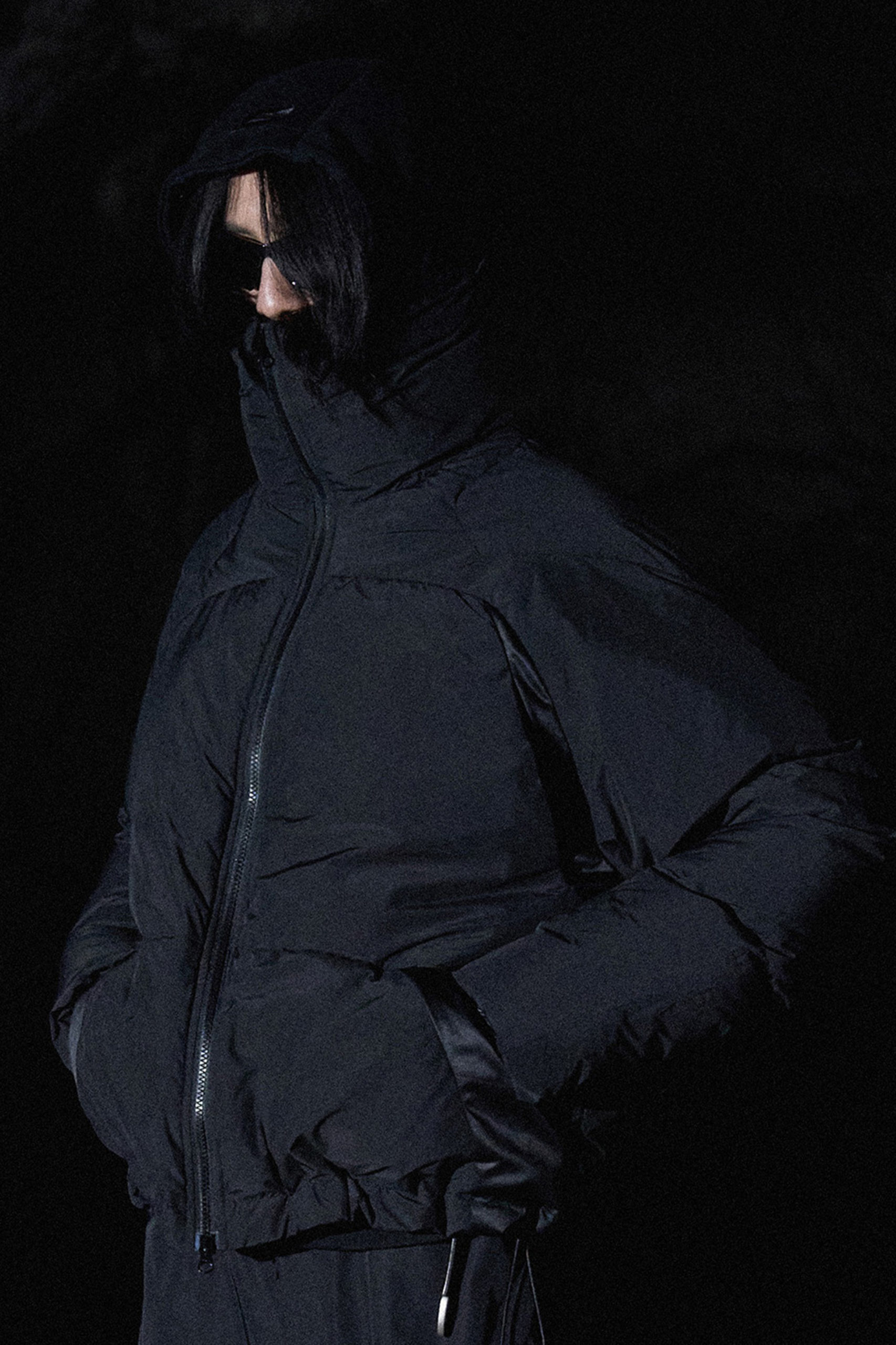 外面有點冷的時候，就該來一件吧！EQUALNEAR 2023 秋冬系列 LOOKBOOK 正式發佈！