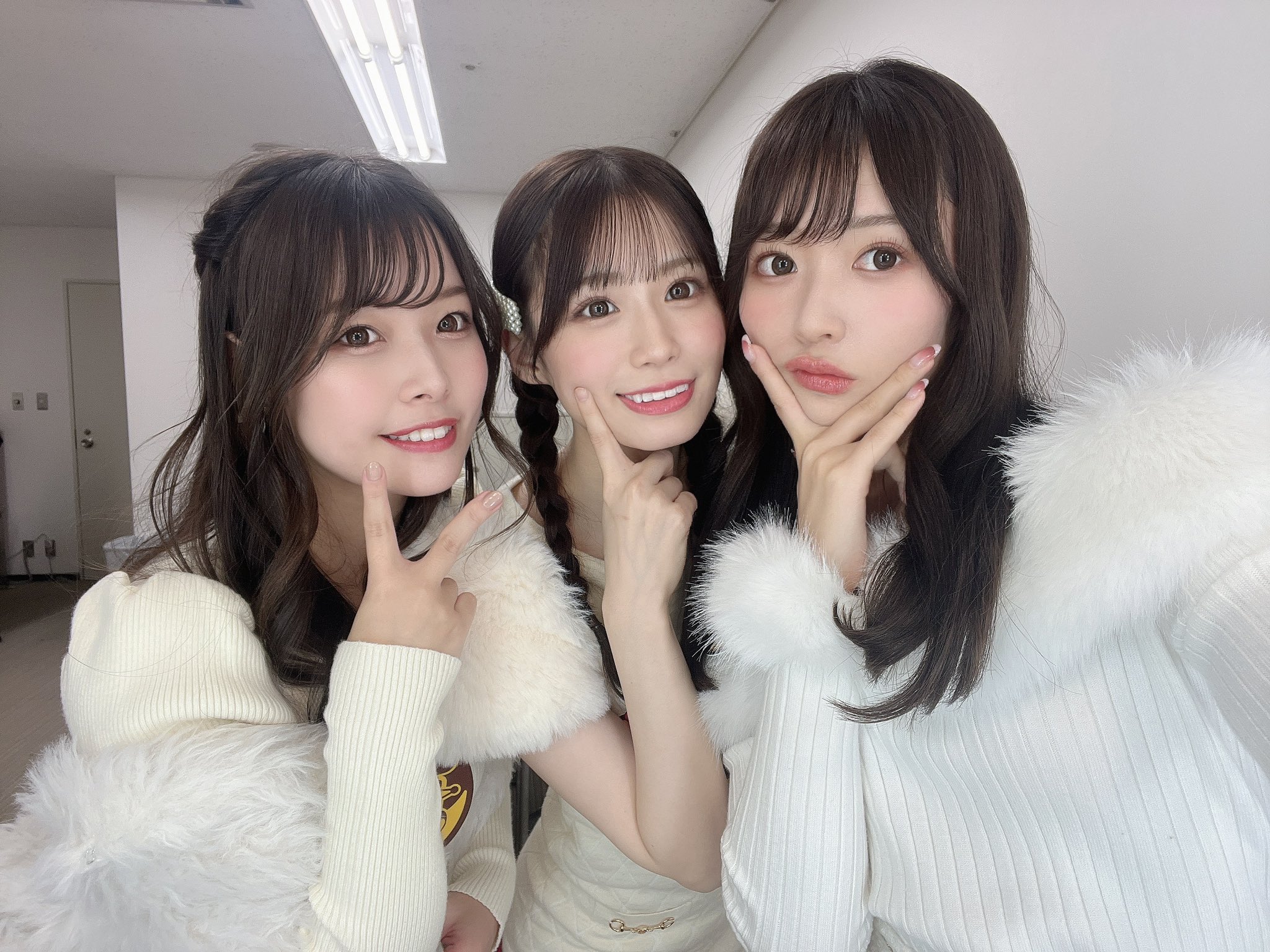 粉絲興奮直呼：全力應援！三大「專屬女優」不僅組建偶像團隊，更將於 12 月發行音樂作品