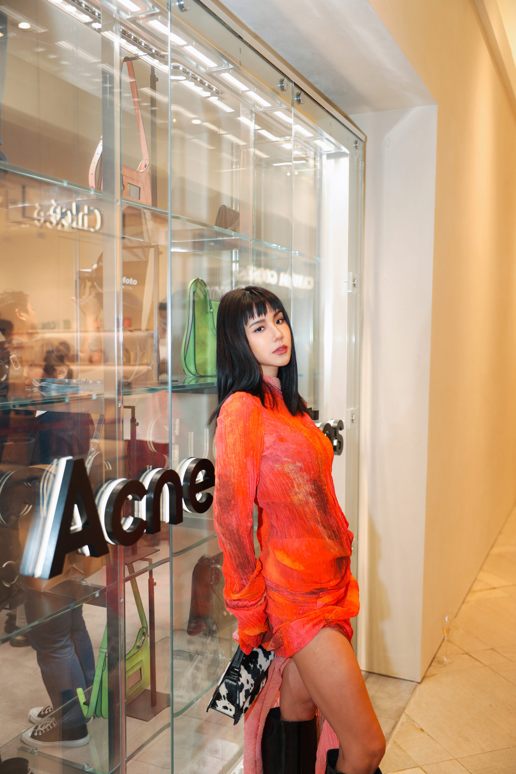 信義區逛街景點加一！Acne Studios 台灣首店開幕，2024 春夏系列搶先看！