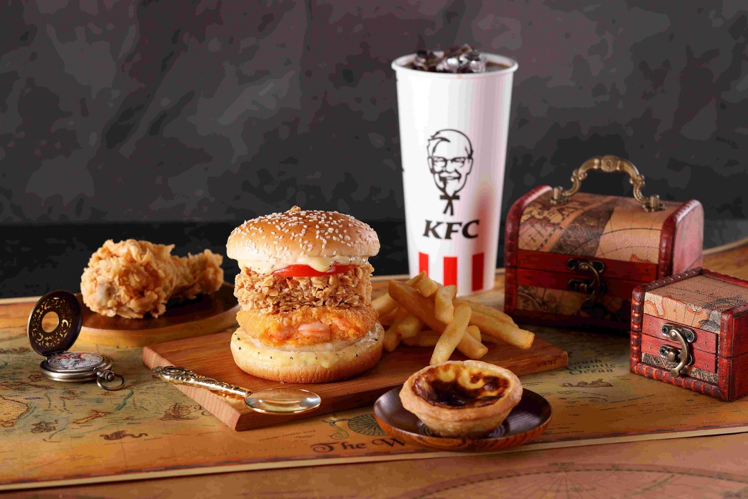 連吃四週！肯德基海陸雙主菜大海祕堡「海陸咔啦脆雞Q蝦堡、夏威夷海洋Q蝦堡」限時開賣