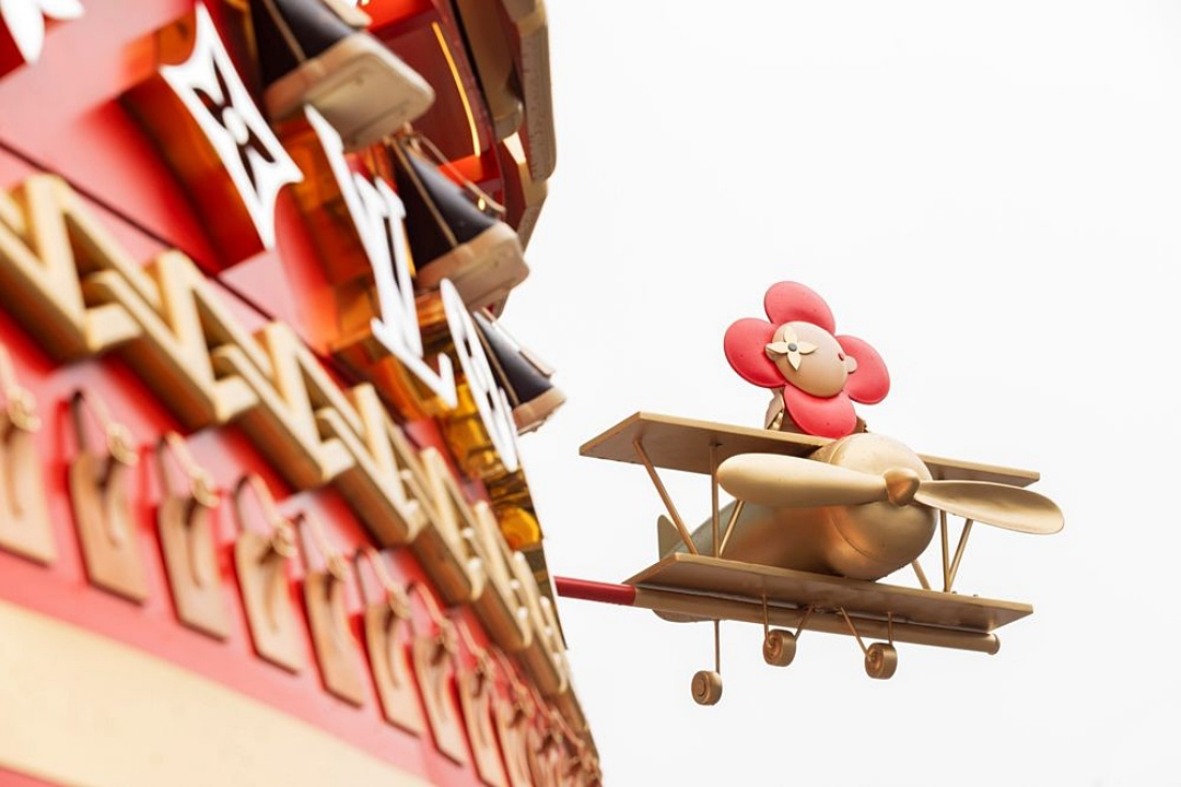 COOL潮遊｜2023全台聖誕樹收集中！絕美銀白聖誕浪漫唯美、全台第一顆 LV 聖誕樹必打卡（持續更新）