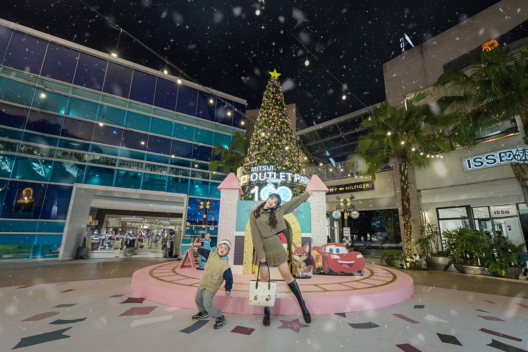 COOL潮遊｜2023全台聖誕樹收集中！絕美銀白聖誕浪漫唯美、全台第一顆 LV 聖誕樹必打卡（持續更新）