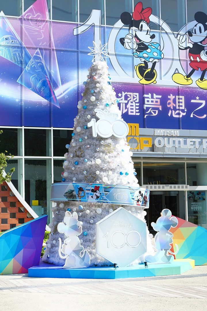 COOL潮遊｜2023全台聖誕樹收集中！絕美銀白聖誕浪漫唯美、全台第一顆 LV 聖誕樹必打卡（持續更新）