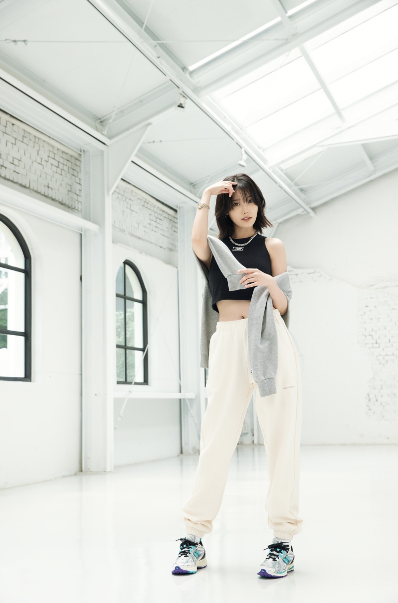 IU 實著超好看！New Balance 限定 SDS 冬季系列正式登場，羽絨系列帥又保暖！