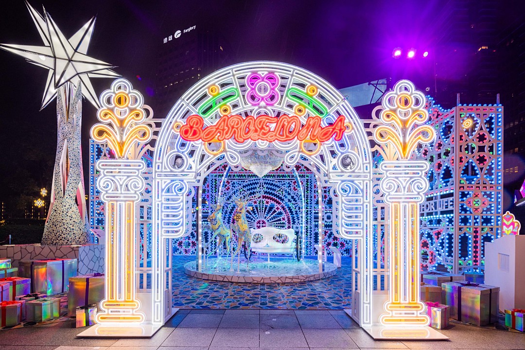 COOL潮遊｜2023全台聖誕樹收集中！絕美銀白聖誕浪漫唯美、全台第一顆 LV 聖誕樹必打卡（持續更新）