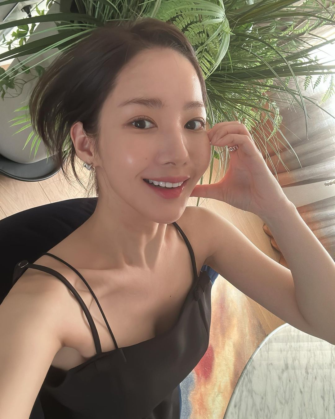 票選「2023韓國最美女星」TOP 5！金泰希出眾美貌受業界認證！三組人氣女團成員上榜各個美出新高度！