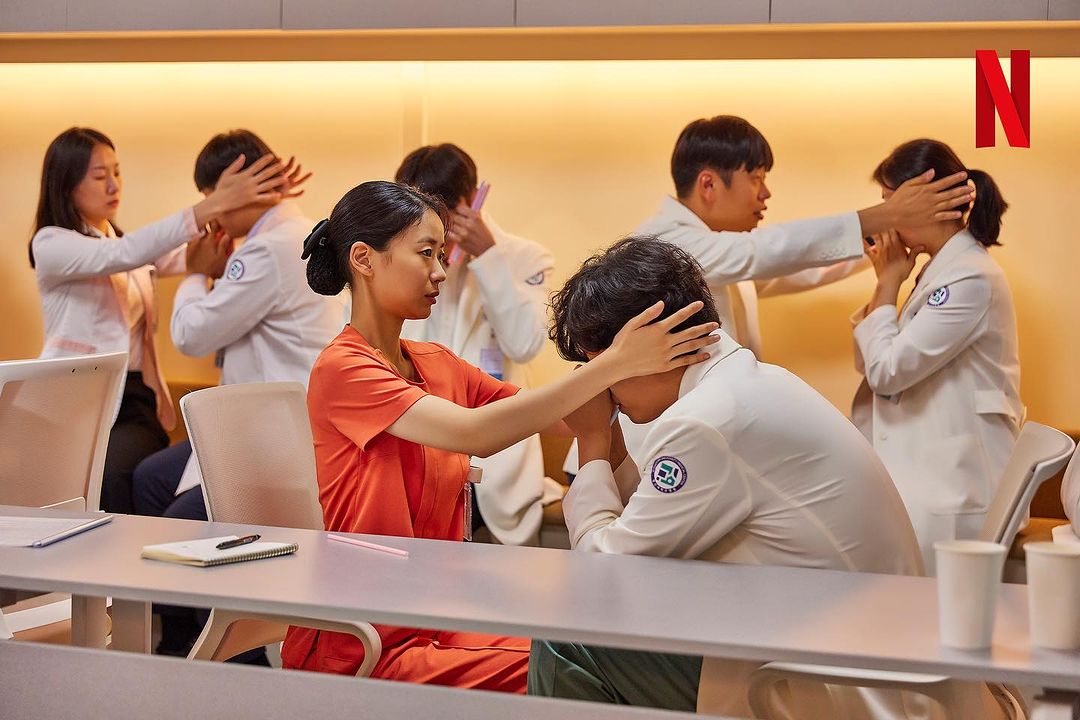 網議「想立刻二刷」韓劇推薦！《精神病房也會迎來清晨》催淚又治癒！《機智醫生生活》讓人百看不膩！