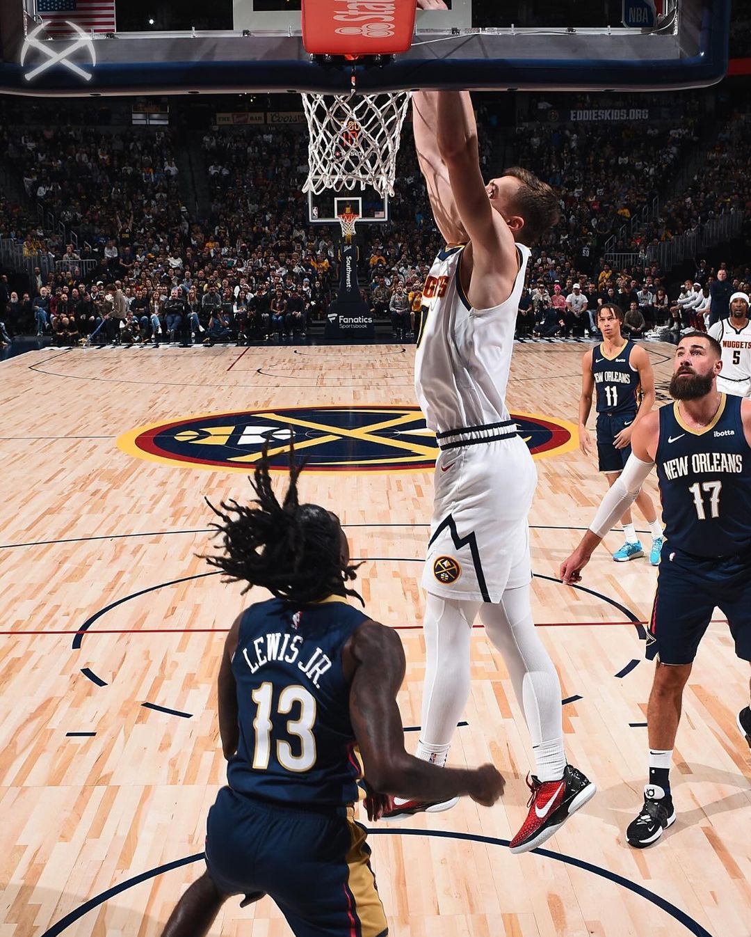 現代全能神獸！Nikola Jokić 生涯大三元總數正式超越 LBJ、Kidd，暫居 NBA 三雙排名第四！