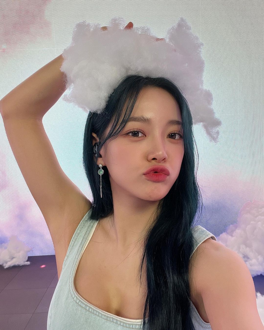 金世正升格女團導師！化身制服美少女大秀纖腰美腿，《 The 門》亞洲巡演澳洲雪梨畫下完美句點