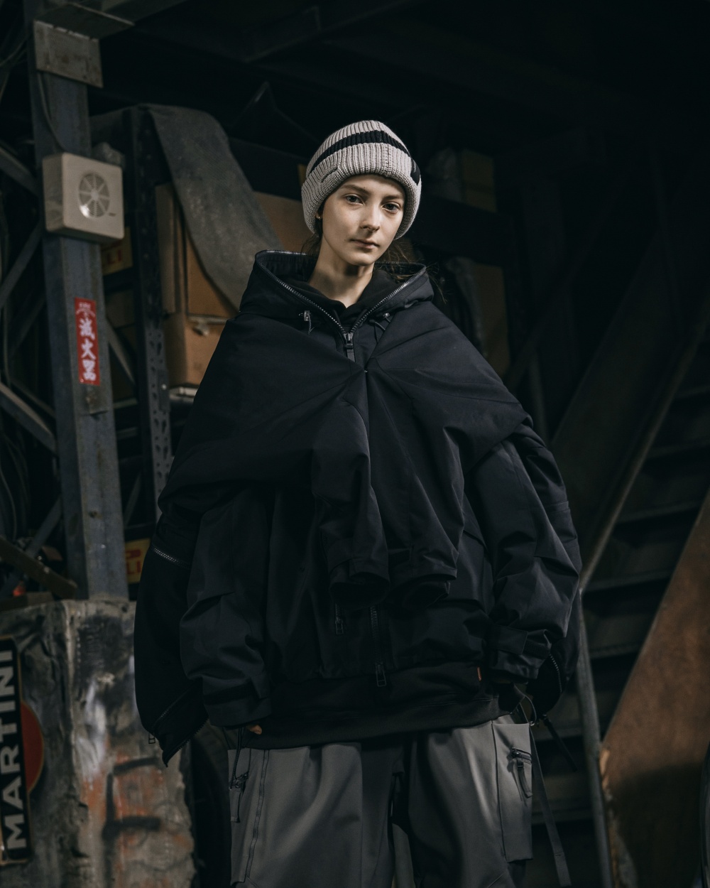 完全跳脫服裝品牌！ GOOPiMADE 以超高規格打造 7 週年形象影片，限定 Parka 大衣同步登場
