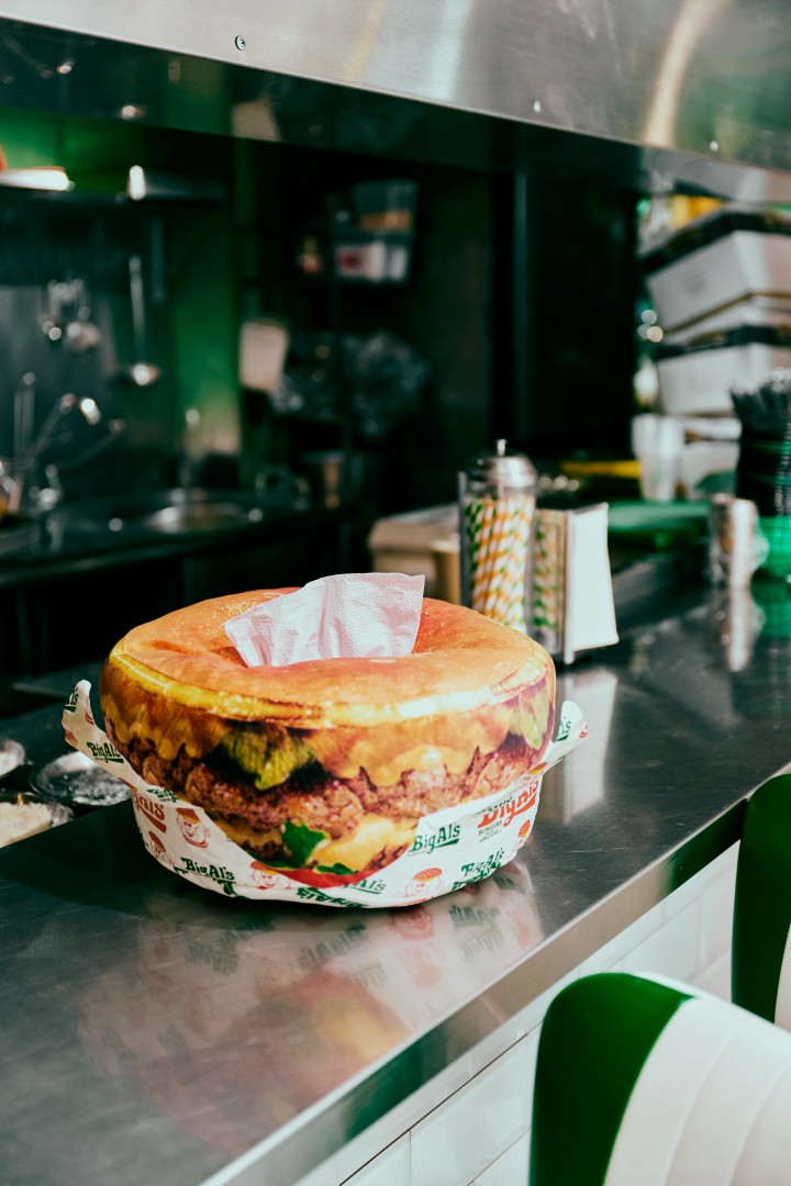 niko and … 攜手 Big Al's Burgers 推跨界聯名「柚子味噌美乃滋漢堡」必吃！從服裝、雜貨到餐飲通通有！