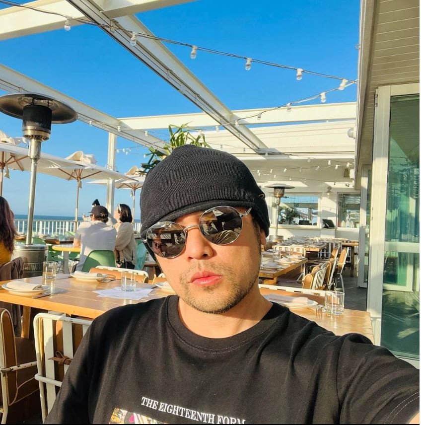 周杰倫曼谷行看到自己蠟像　幽默自虧一句話網笑：比粥餅倫還不像