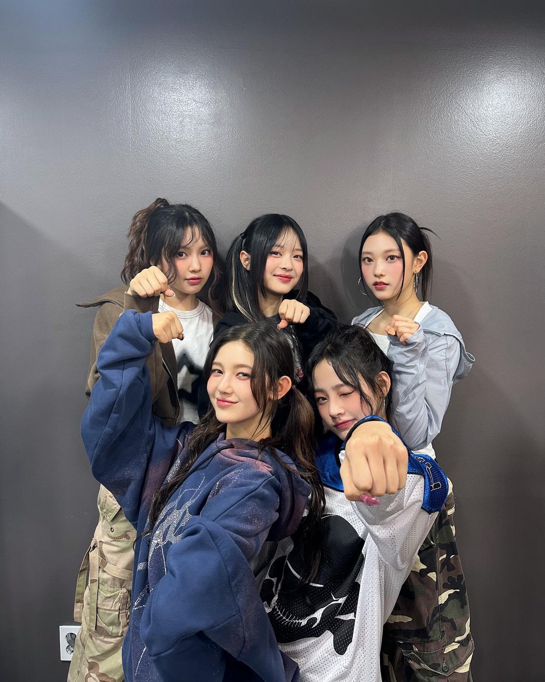 不是 BTS，也不是 BLACKPINK！韓網票選 2023 年最受歡迎 K-POP 歌手榜單出爐！網友：這我可以！