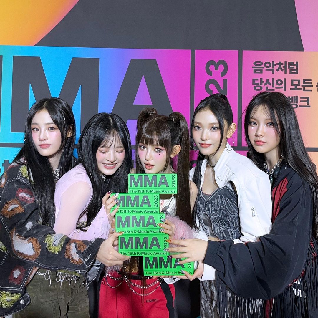 不是 BTS，也不是 BLACKPINK！韓網票選 2023 年最受歡迎 K-POP 歌手榜單出爐！網友：這我可以！