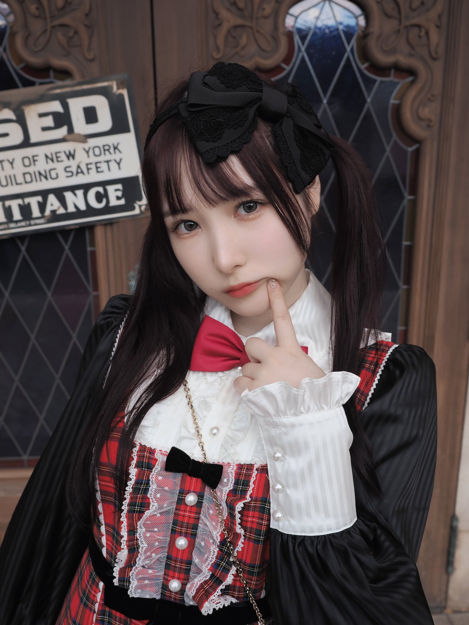 是偶像的偶像！人氣女優「香水純」也追星，前往 東京動漫展 與知名演員合影