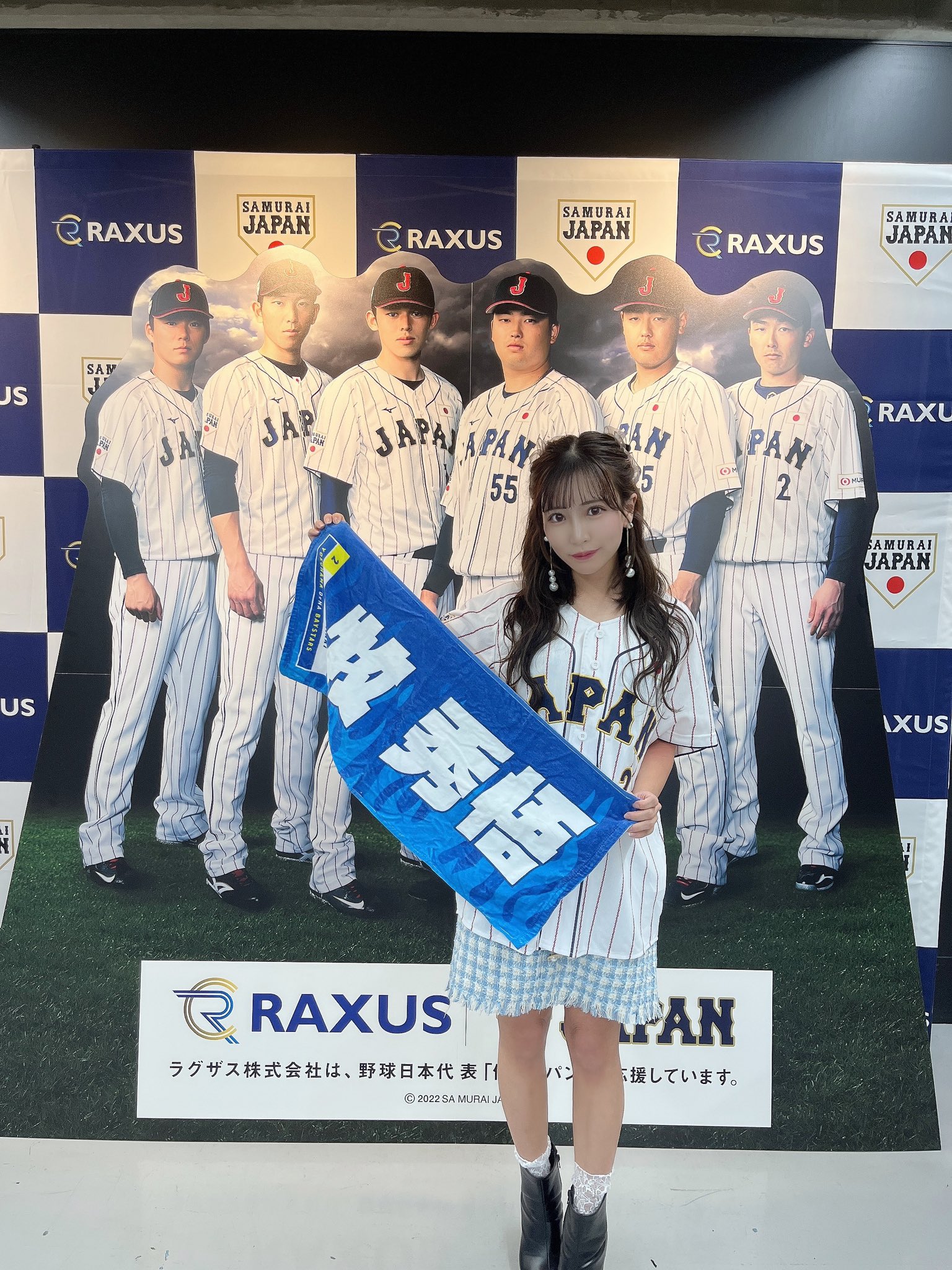 棒球魂爆棚！人氣女優「小那海あや」驚喜穿上中信兄弟球衣，引發粉絲大讚：難道妳也是爪迷？