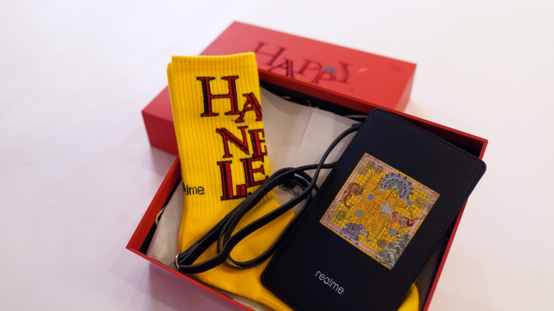 新年就要新精品！realme x 前 Gucci 設計師推出「HAPPY NEW LEAP新年禮盒」這天限量開賣