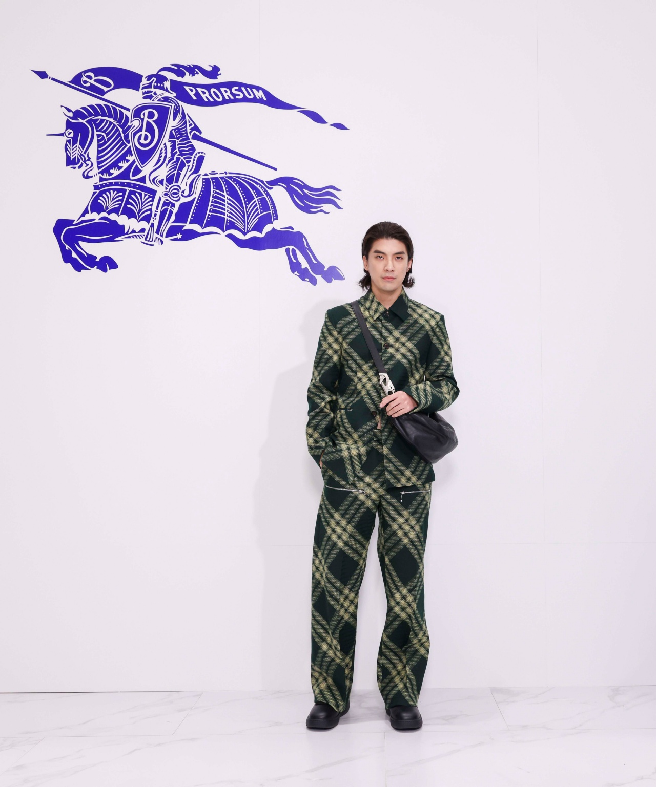 吳慷仁、林哲熹親身演繹全新系列！Burberry Diamond Towers 專門店開幕！