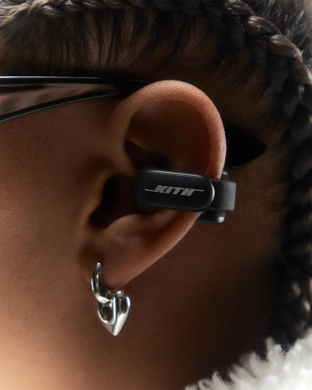 顏值音質兩不誤！Bose x Kith 首度跨界聯名 Ultra Open Earbuds 開放式真無線耳機