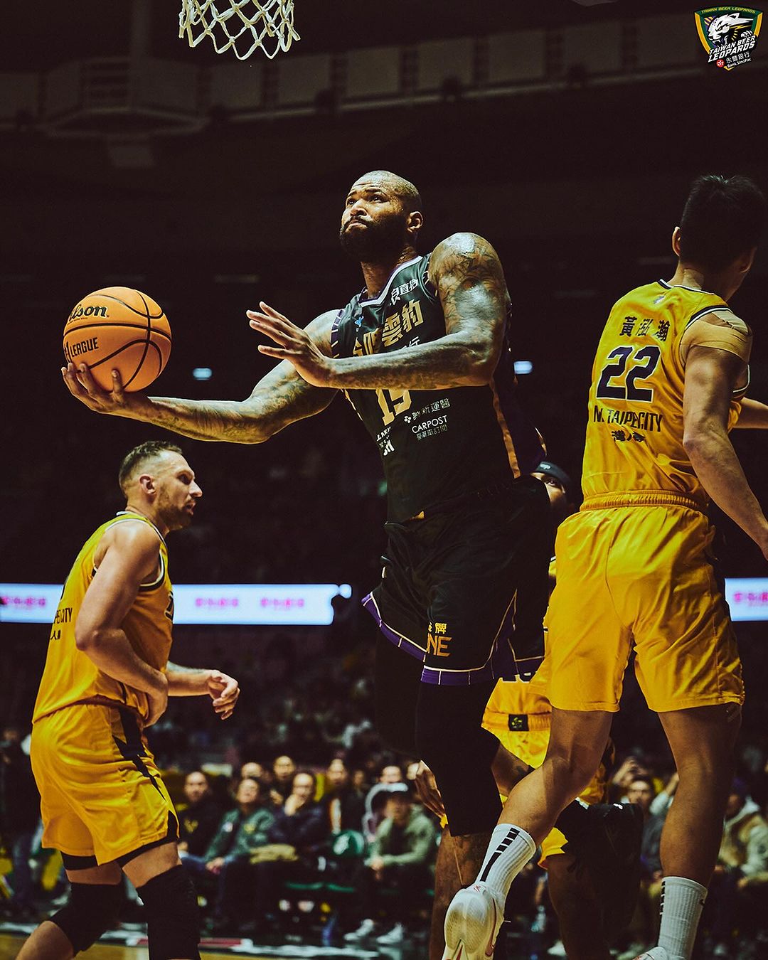 表弟無畏「超派鐵拳」？ DeMarcus Cousins 將擔任 TOYZ 「拾汣茶屋」一日店長，當日送限定表弟奶茶！