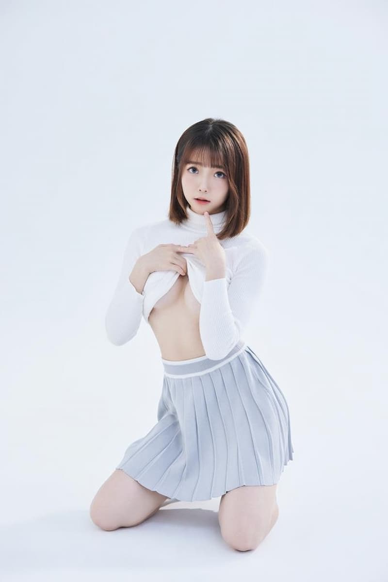 超兇護校正妹因直播遭退學？ 滿滿戀愛氛圍吸引粉絲追愛！