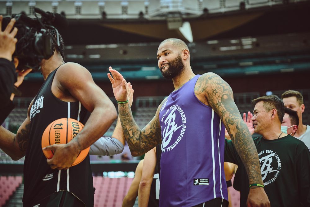 魔獸扮演關鍵推手！Demarcus Cousins 曝來台前有聯絡 Howard：他說了雲豹很多好話！