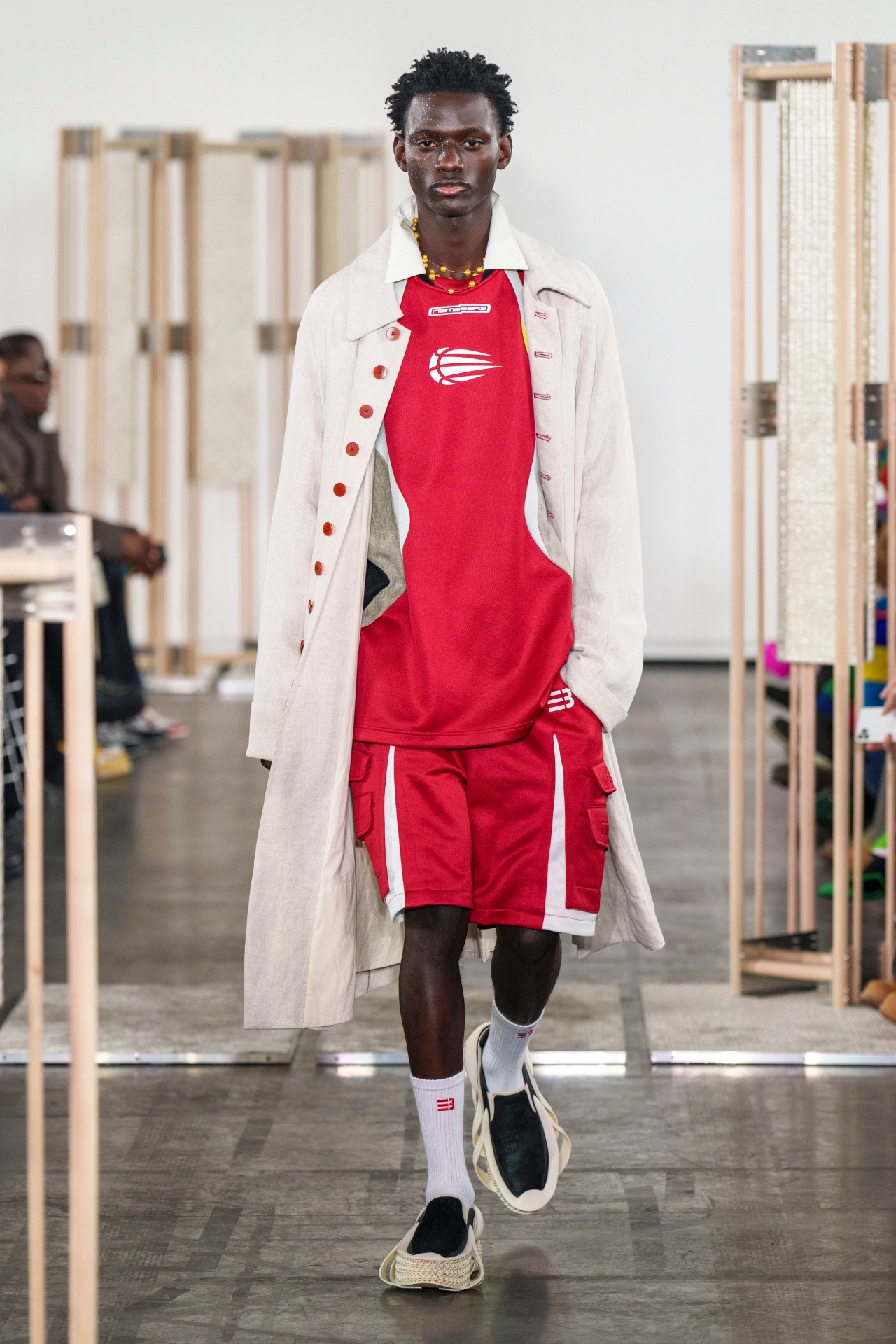 多元並蓄的全新系列！NAMESAKE 2024 秋冬系列巴黎男裝週大秀登場！