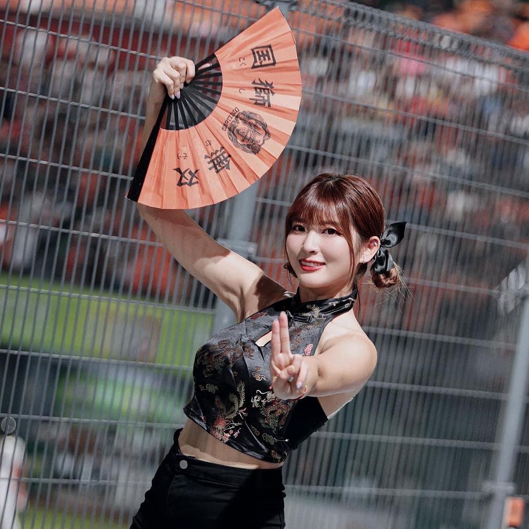 不可以瑟瑟！啦啦隊女神「瑟七」泰國罕秀火辣比基尼，網瘋喊：泰辣！