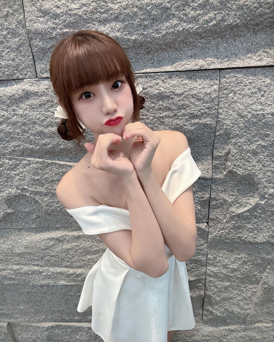 1/27 與女神面對面！啦啦隊隊長「 Amber 倩宇」擔任一日店長，粉絲手刀報名！