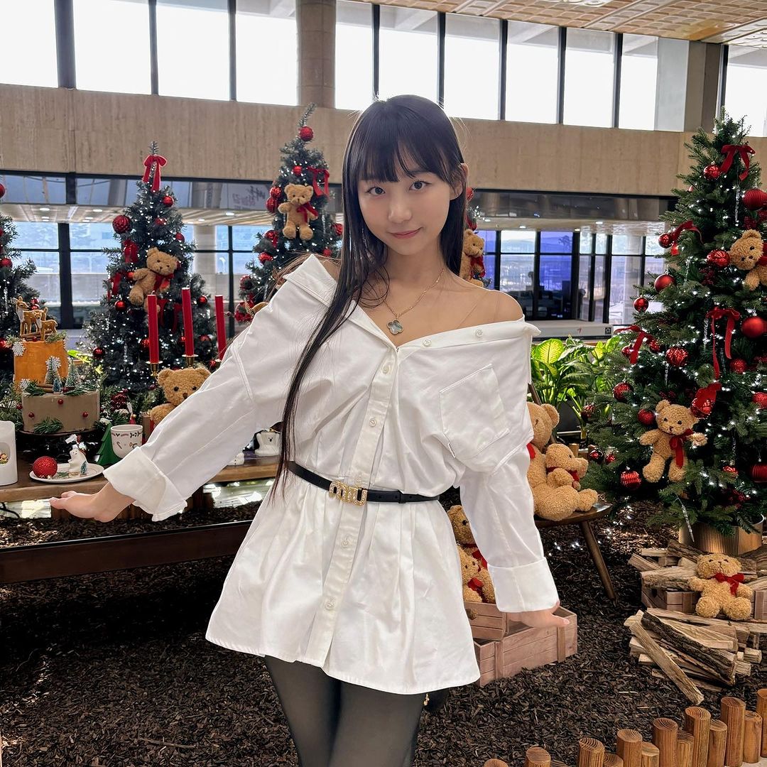 南韓超人氣「童顏女神」表智恩穿上史庫水貓咪裝，甜美火辣大露美臀！