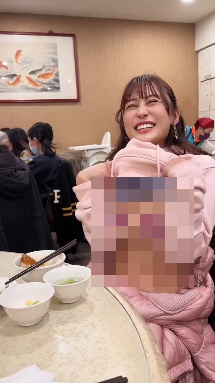 日本寫真女星 macca 分享在台灣餐廳露出的片段，引發激烈討論。（圖：X）