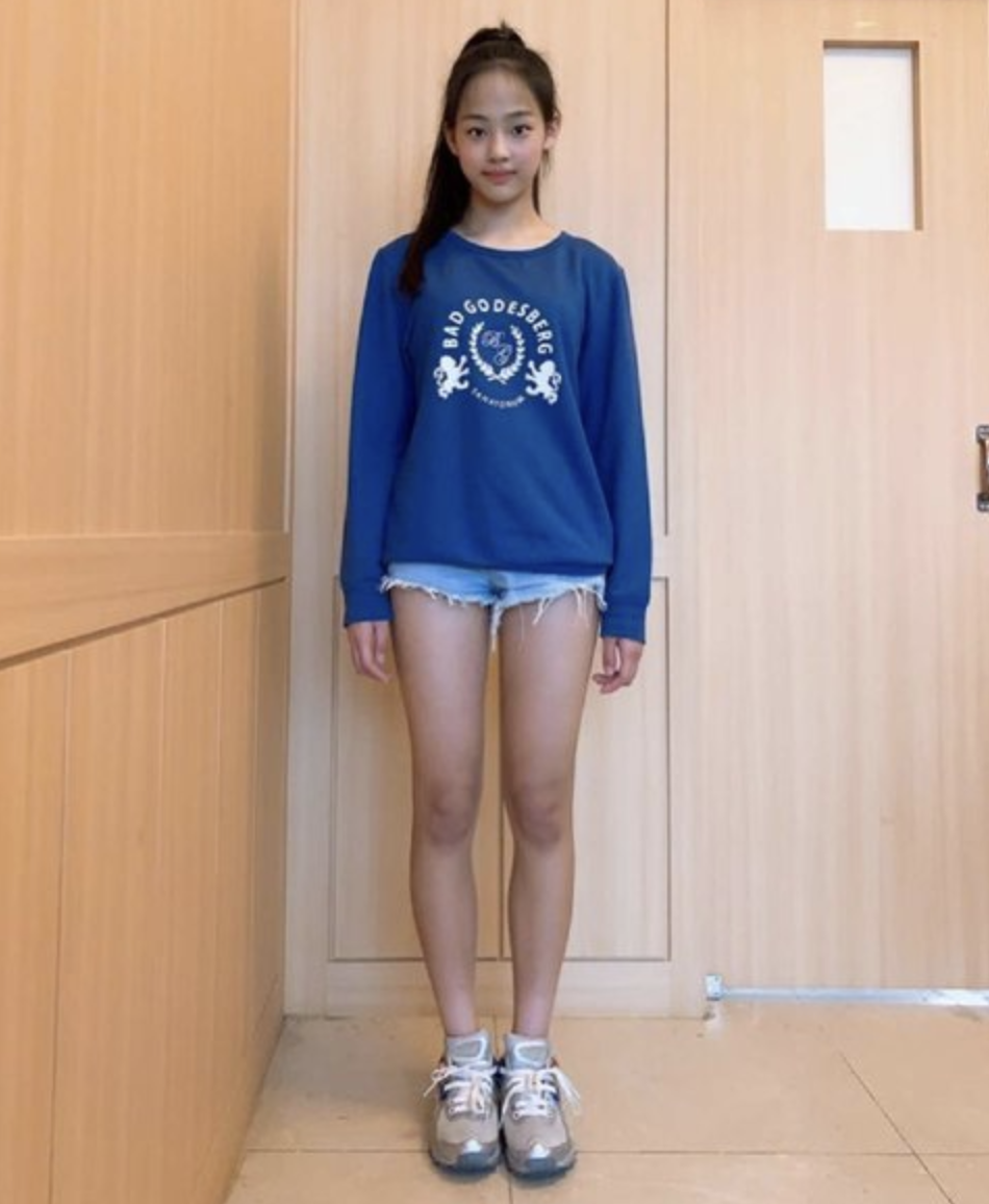 NewJeans Minji 學生照曝光！「超美素顏」網友看傻眼：完全沒差！
