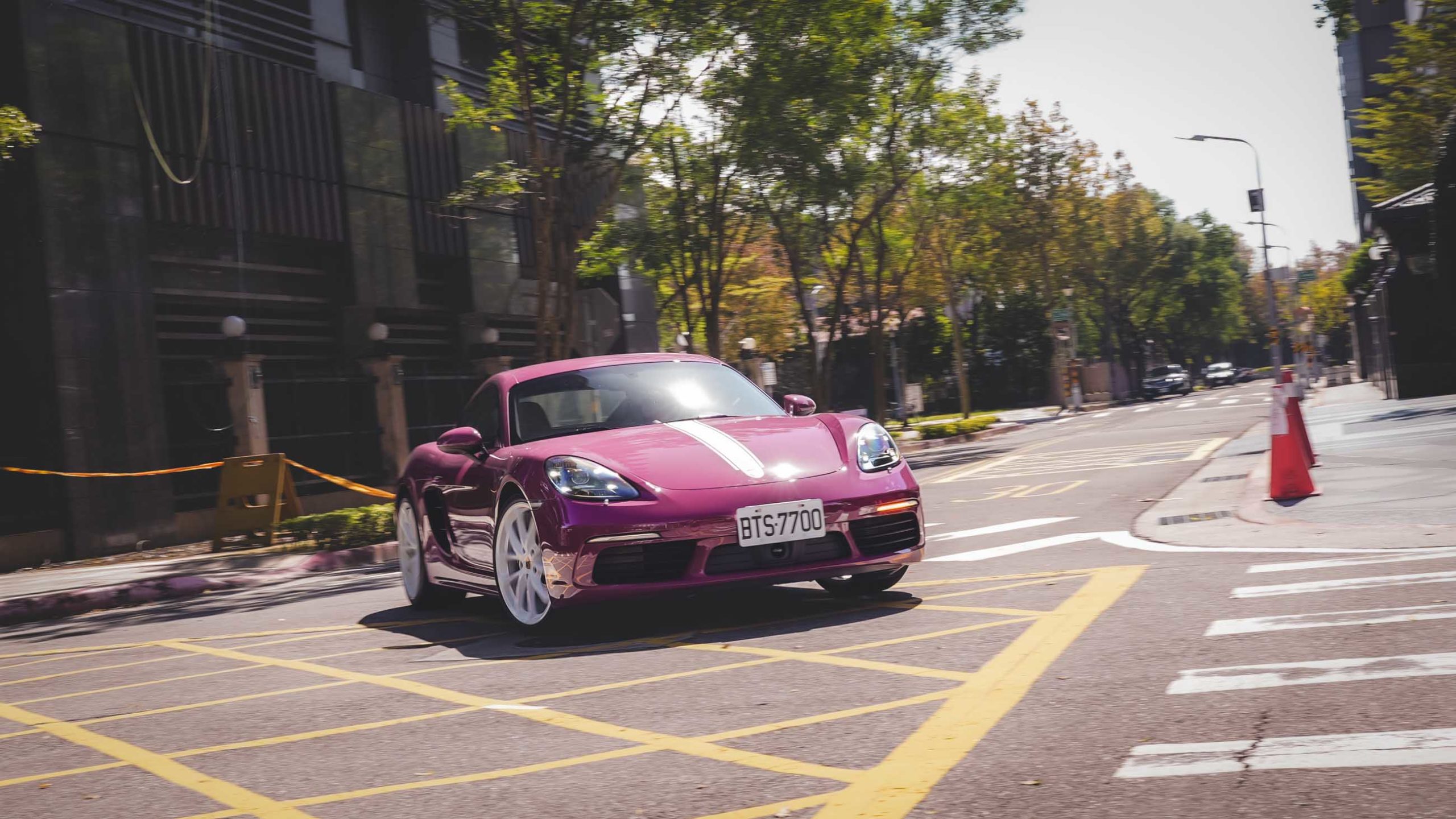 車 COOL｜試駕 Porsche 718 Cayman Style Edition，是內燃機的愛、也是經典駕駛教科書
