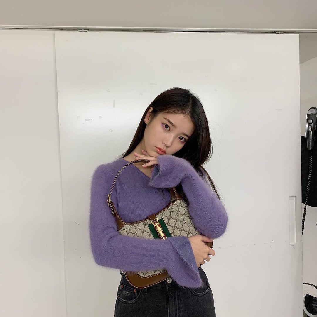 包君滿意｜不只很會唱，也很懂買！你要的 IU 同款 GUCCI 精品包，我們幫你搜出來了！